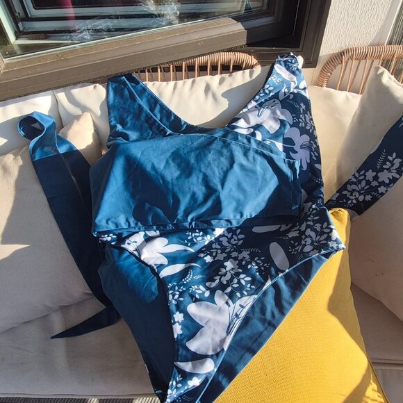 Various Baiia Swimwear - Picture 7 of 16